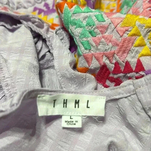 THML Embroidered Sleeveless Top - Picture 6 of 9